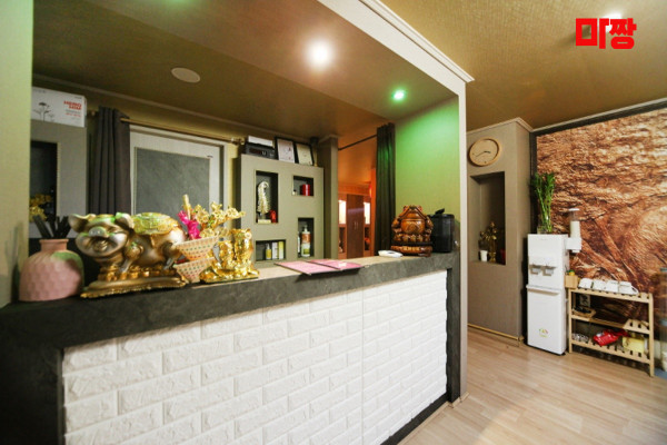 (장유) 마사지 건마 황실아로마 