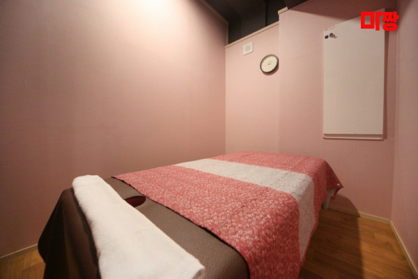 (태평역) 마사지 건마 황금마사지 