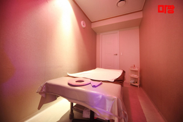 (홍문동) 마사지 건마 휴마사지 