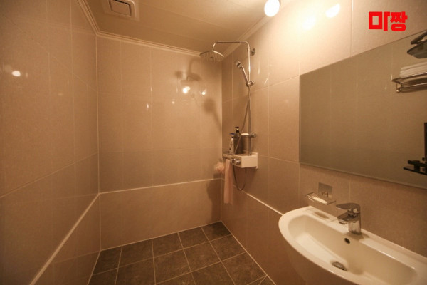 (광명역) 마사지 건마 궁마사지 