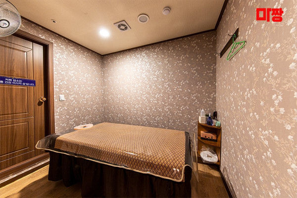 (발산역) 마사지 건마 퀸마사지 