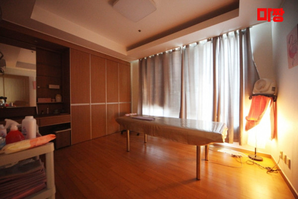 (장한평역) 마사지 건마 루나테라피 